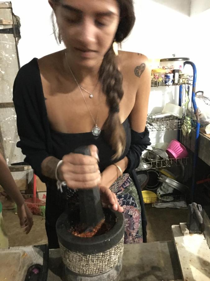 Tree House Hostel 锡吉里亚 外观 照片